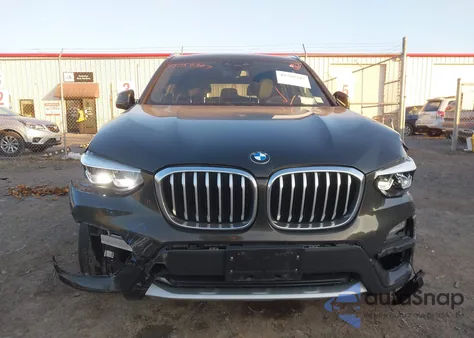 2019 BMW X3 xDrive30I z USA, uszkodzony, nr VIN 5UXTR9C55KLP95903